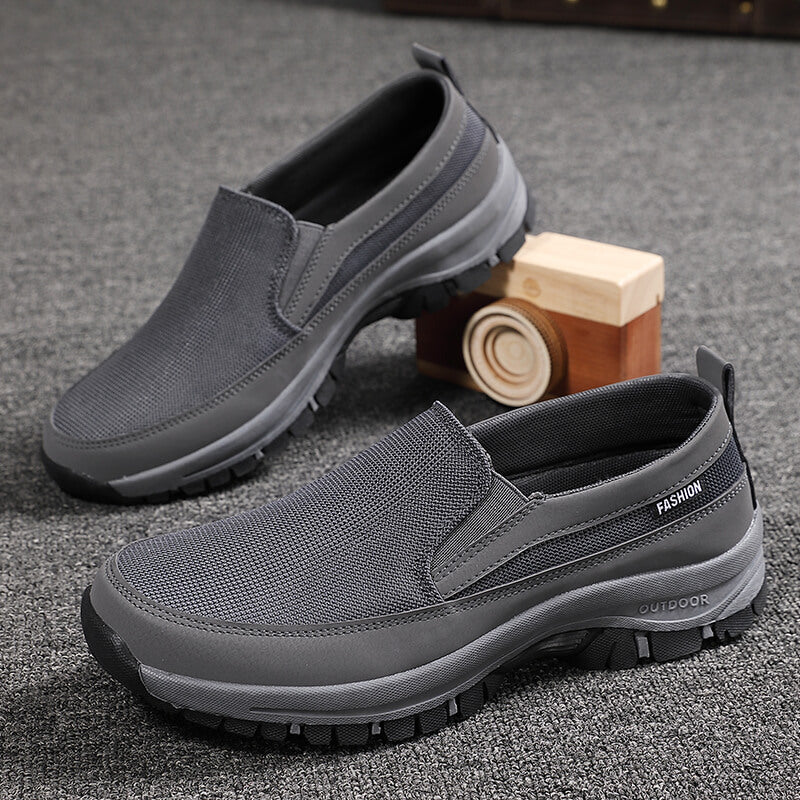 Herrer Slip-On Outdoor Sneakers med forbedret traction Stilla