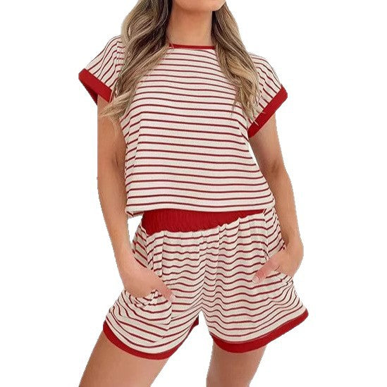 Dame kort jumpsuit med stribet design og afslappet pasform Stilla