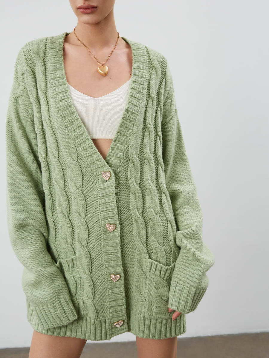 Dame Grovstrik cardigan med hjerteformede knapper og sidelommer Stilla