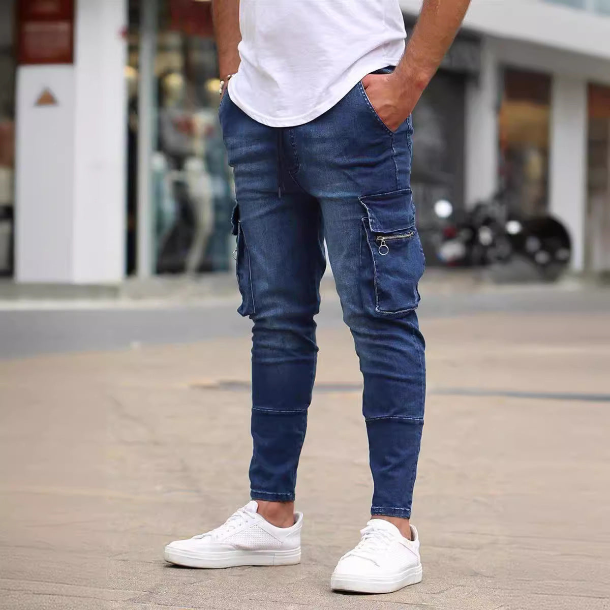 Herre Cargo Jeans med praktiske lommer og smal pasform Stilla