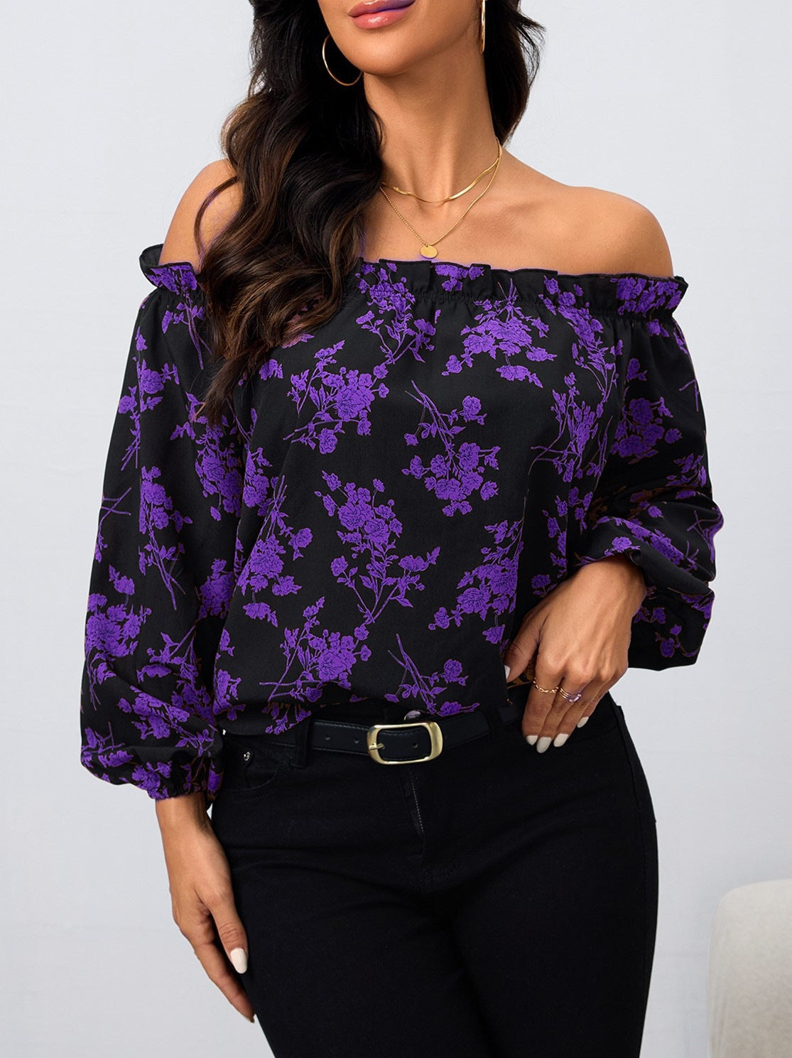 Dame Off-Shoulder Bluse med blomsterprint og elastisk bund Stilla