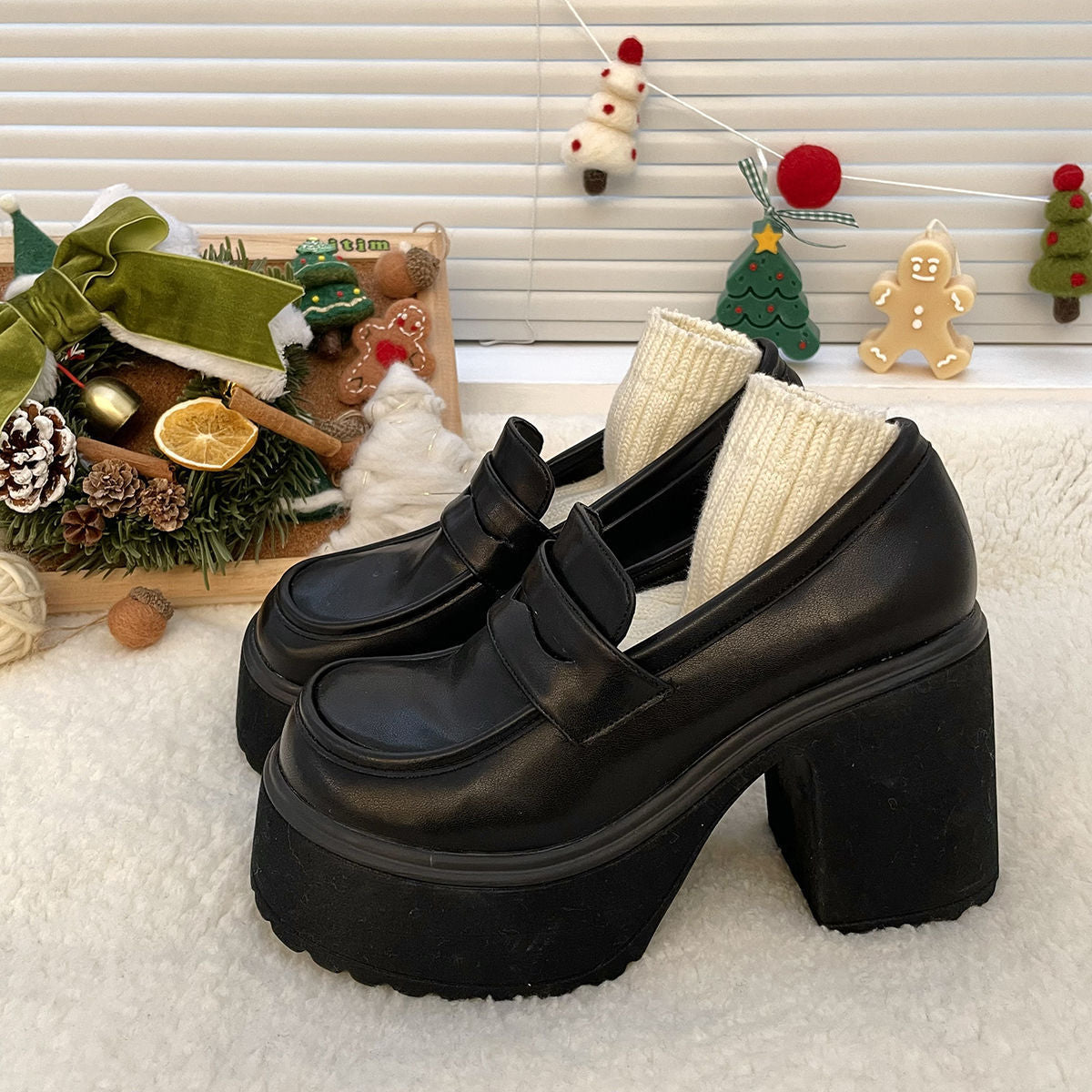 Dame Chunky Loafers med høj platform-blokhæl og dekorative remme Stilla