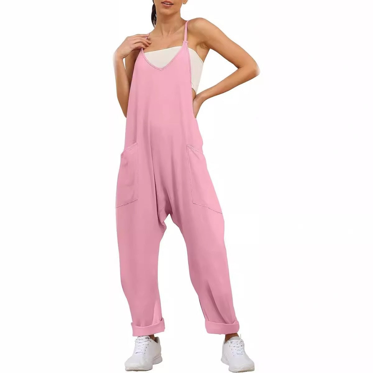 Dame Afslappet Jumpsuit med dyb udskæring og praktiske lommer Stilla