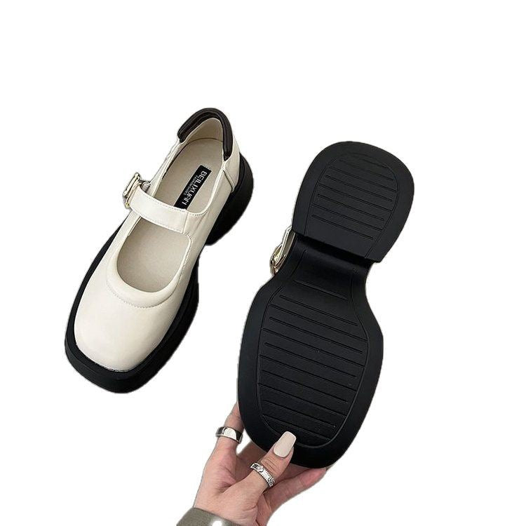 Dame Chunky Mary Jane Pumps med fashionabel spænde-detalje Stilla