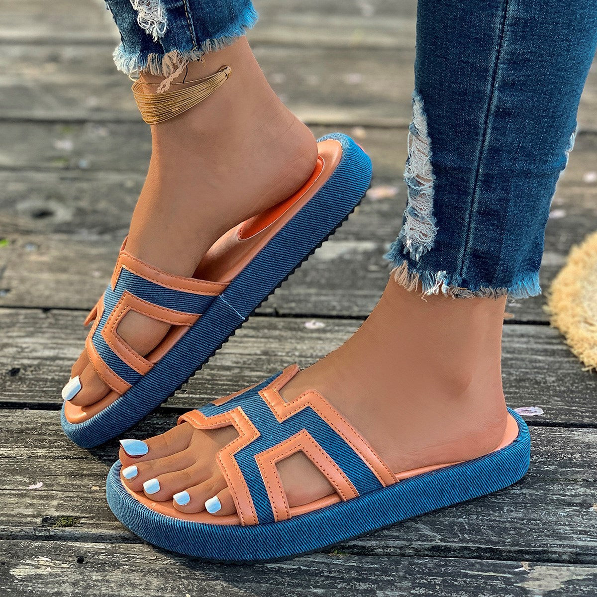 Dame Behagelige Tådelte Pantofler med moderne design og ergonomisk fodseng Stilla