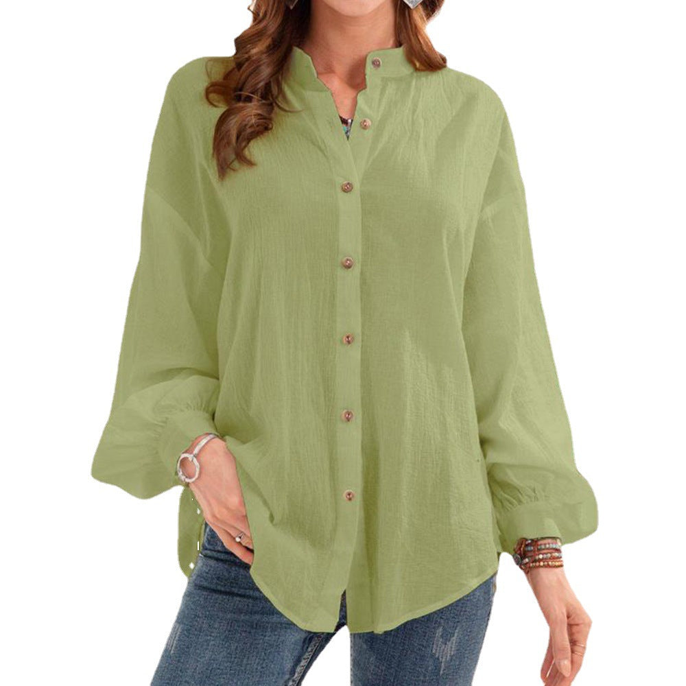 Dame afslappet bluse lavet af let linned med dekorative knapper Stilla