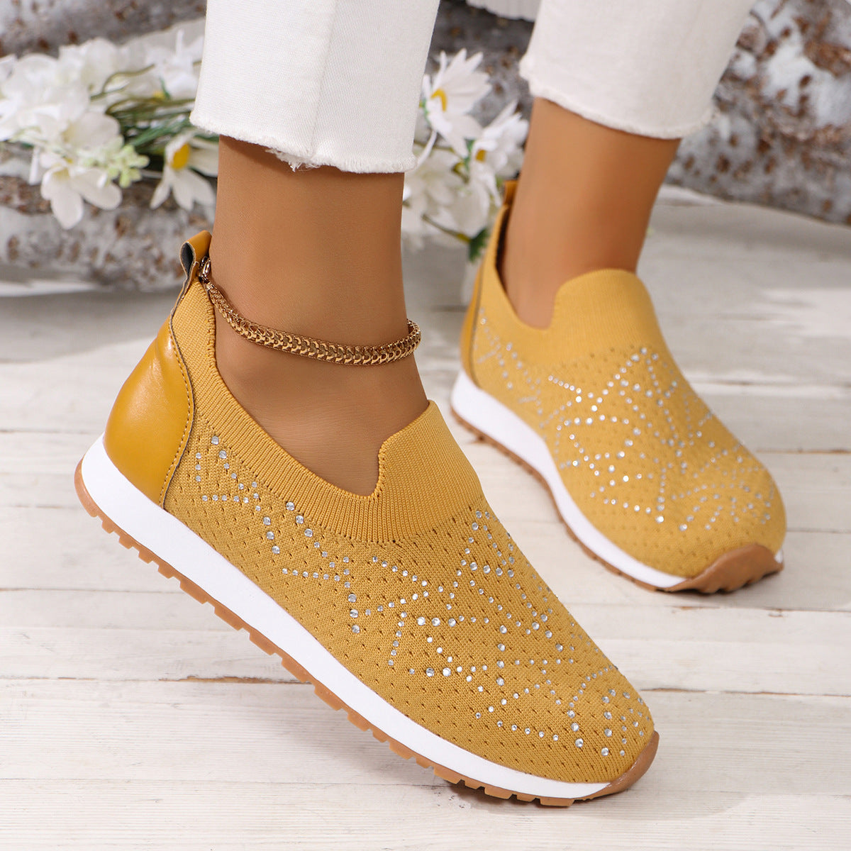 Dame sneakers i det elegante glimmerdesign med skridsikker sål Stilla