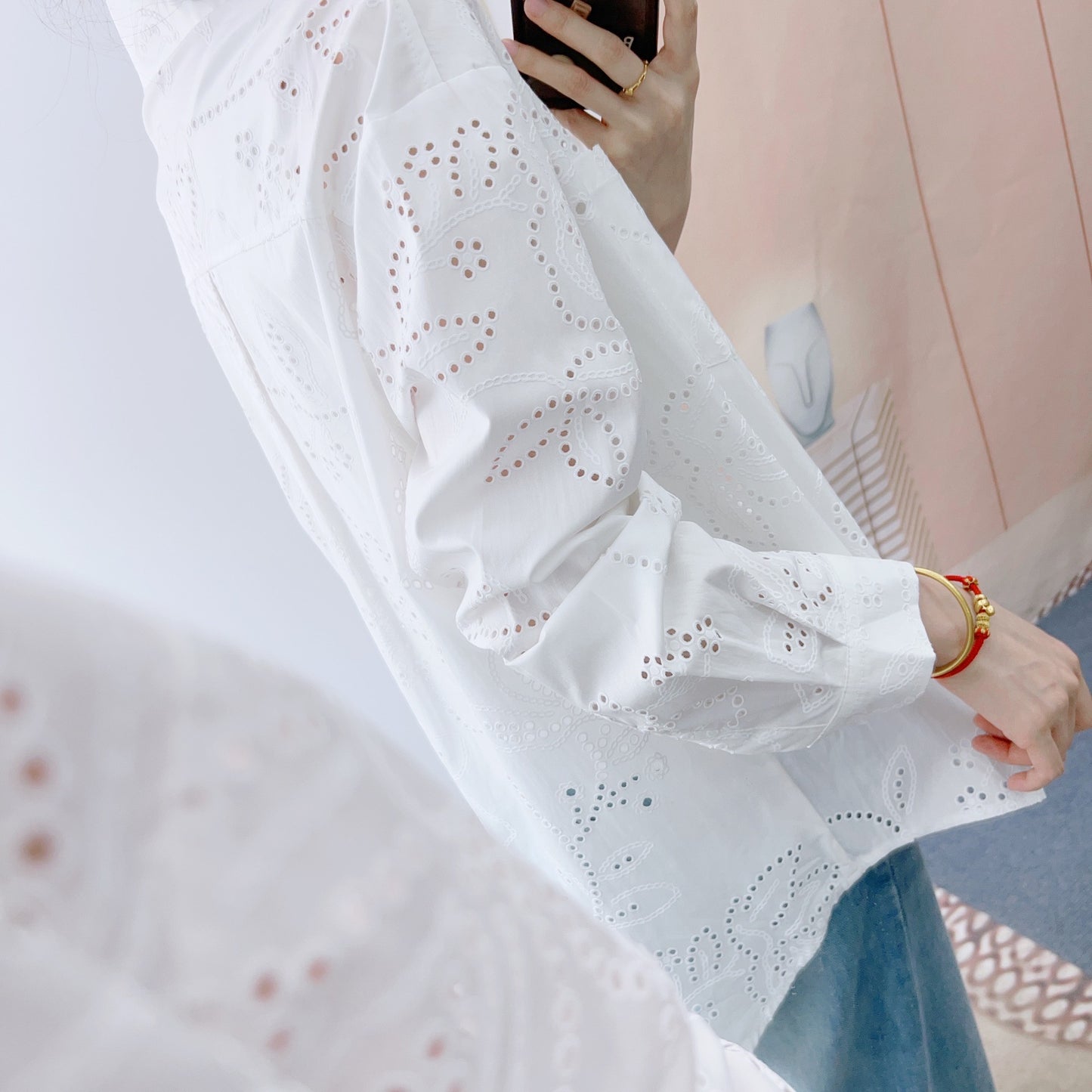 Dame mode skjorter med blomster hul broderier og praktiske lommer Stilla
