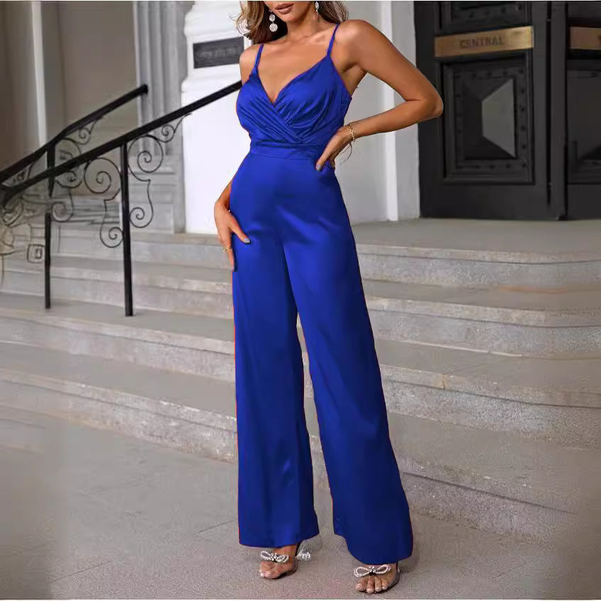 Dame elegant jumpsuit med smalle stropper og en flydende pasform Stilla