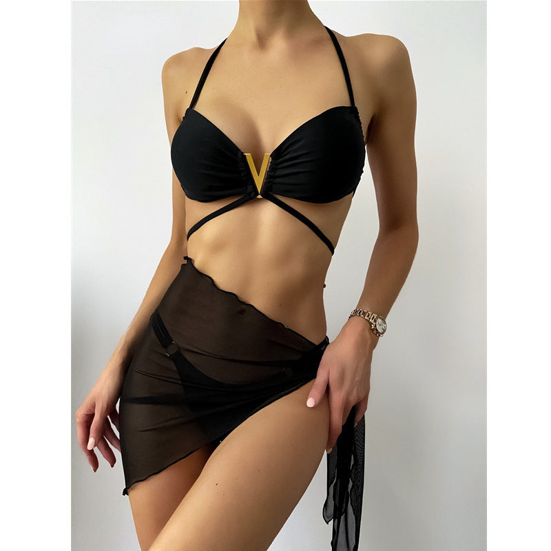 Dame bikini-sæt med raffineret indpakningsdesign og fashionable accenter Stilla