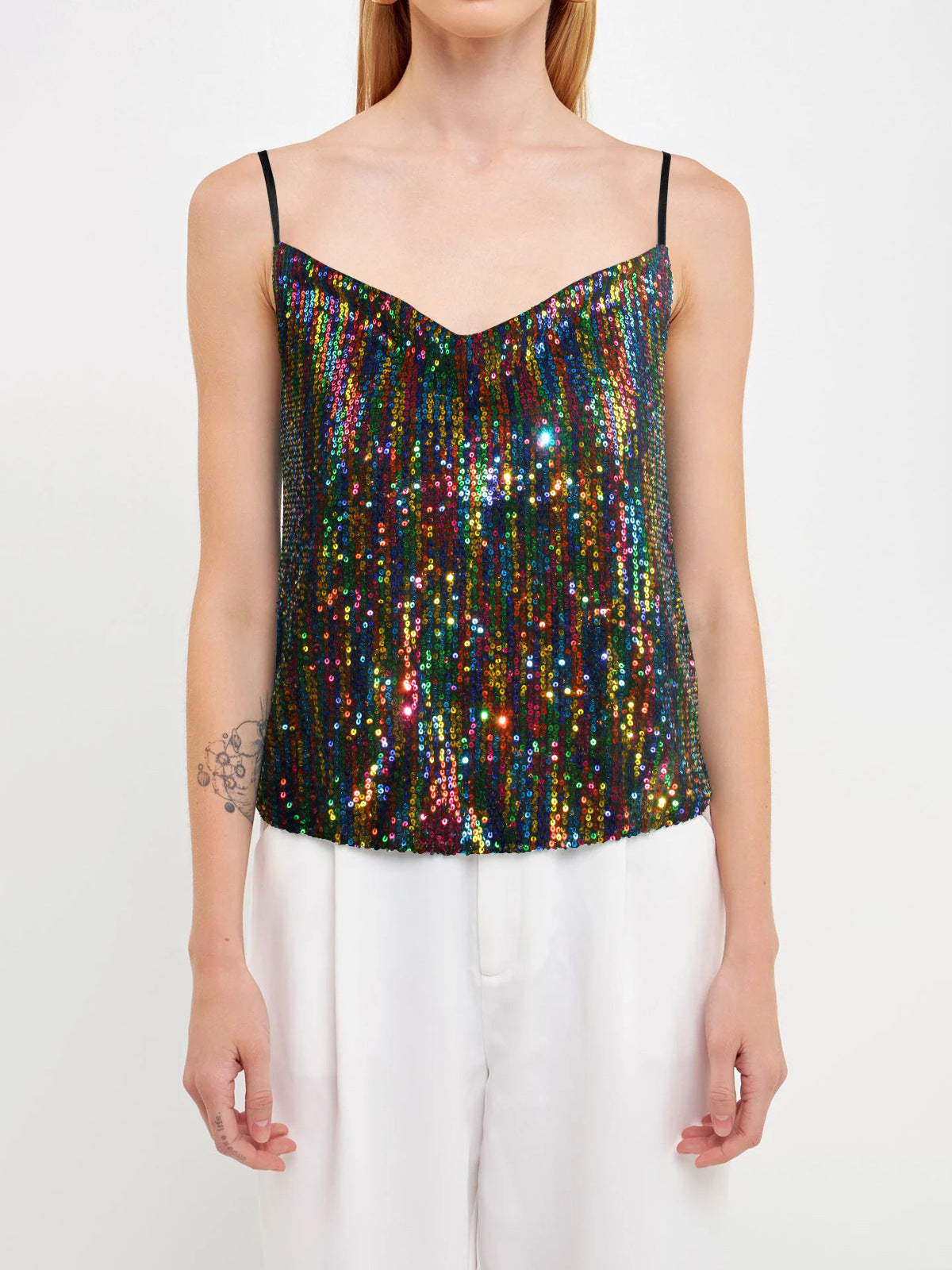 Dame elegant cami-top med skinnende effekt og justerbare stropper Stilla