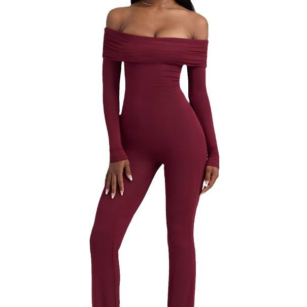Dame jumpsuit med skulderfri design og figurskærende snit Stilla