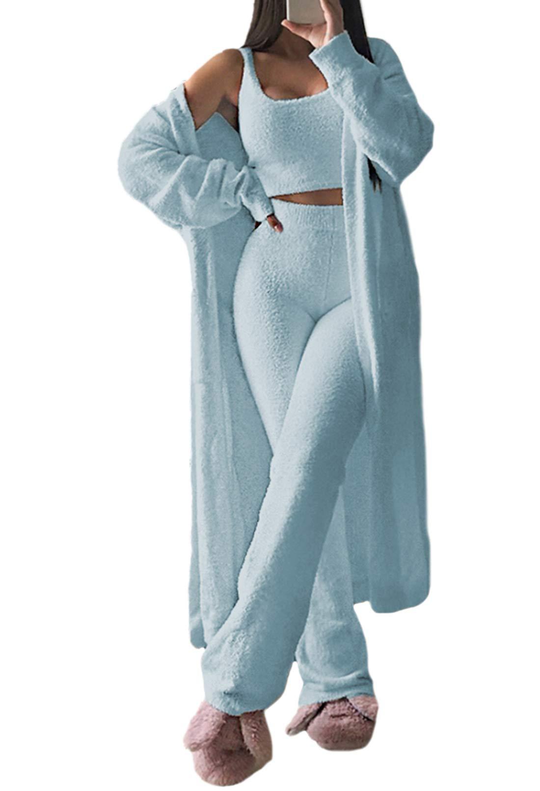 Dame komfortabel strik-loungewear-sæt med cardigan og dyb talje Stilla