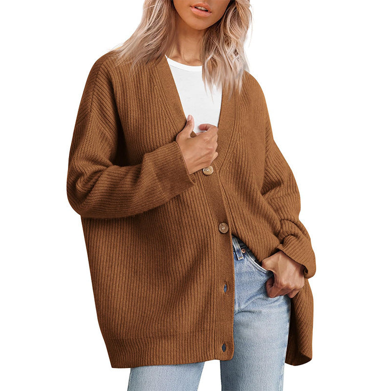 Dame strikjakke med oversized snit og knapdetaljer Stilla