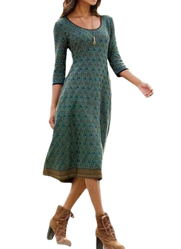 Dame Midi-kjole med elegant mønstertryk og 3/4-ærmer Stilla