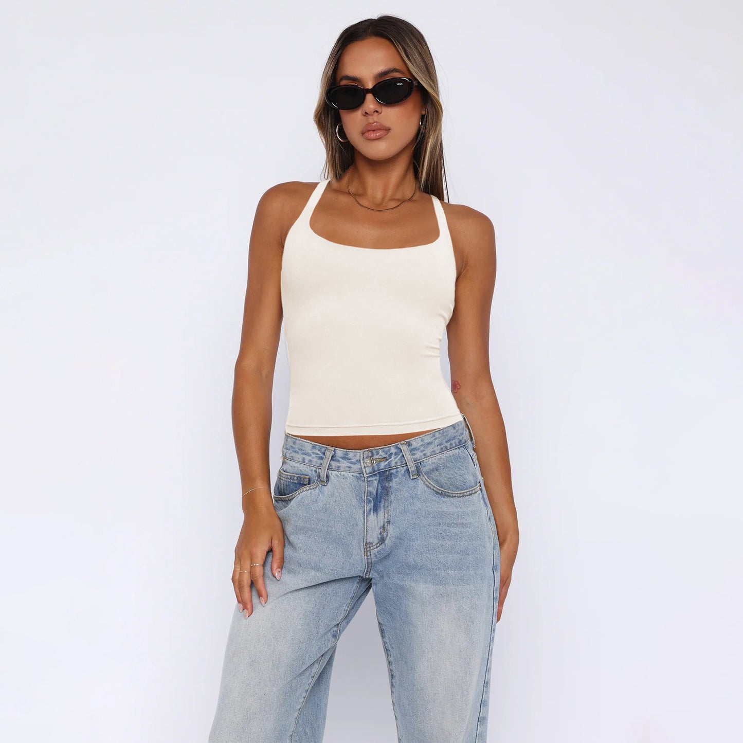 Dame tætsiddende Crop-Top med smalle stropper Stilla