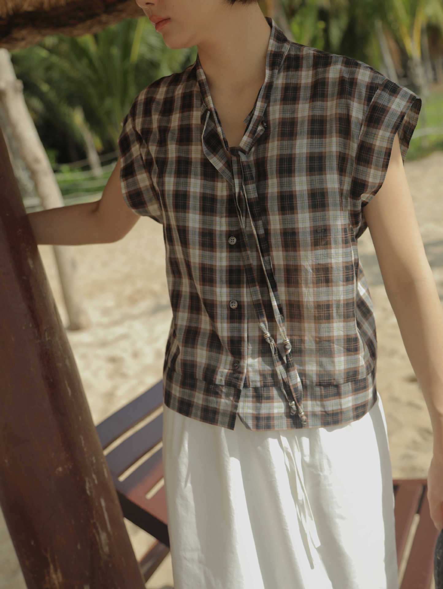 Dame kort, ternet skjorte med afslappet snit og kvalitetsmaterialer Stilla