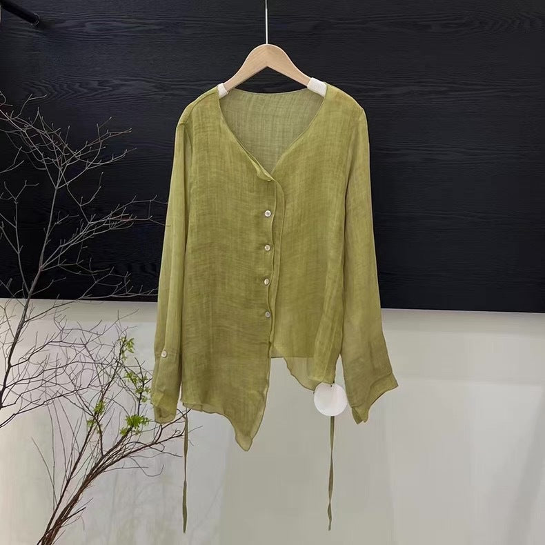 Femme Letvægts Button-Up Skjorte med asymmetrisk Kant Stilla