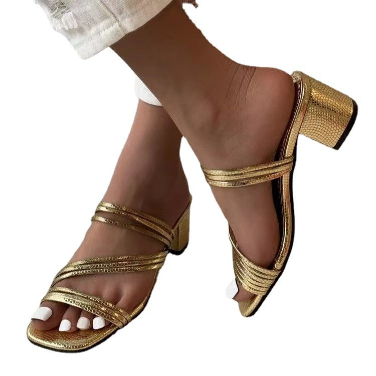 Dame Åbne Mules med stilfuld remdesign og elegant blokhæl Stilla