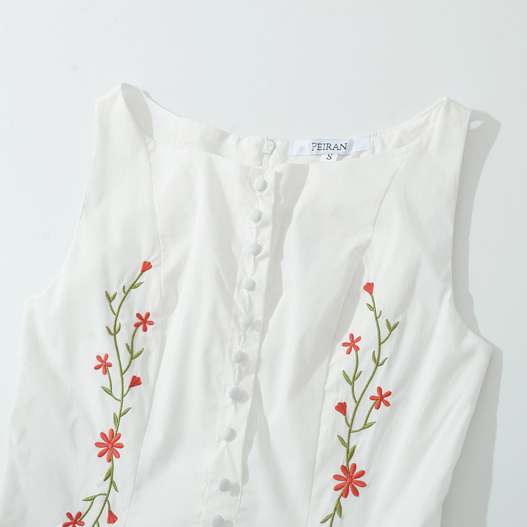 Dame legende fritidskjole med fine ruffle detaljer og blomster broderi design Stilla