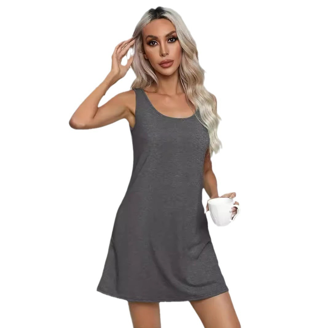 Dame afslappet natkjole med tynde stropper og kropsnær pasform Stilla