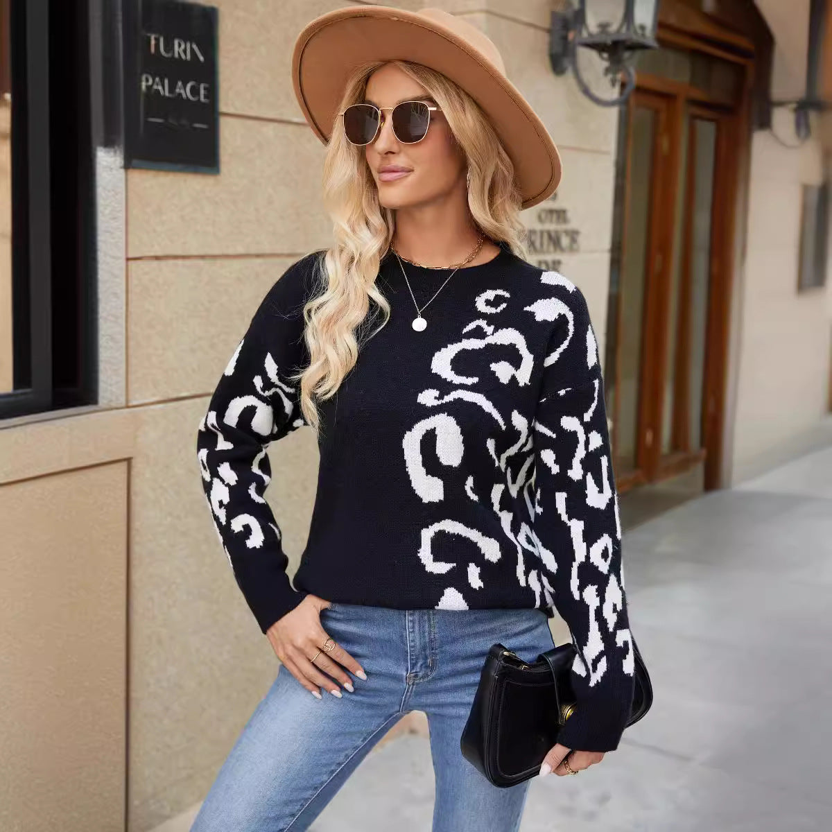 Femme Stilfuld Animal Print Strikpullover Stilla