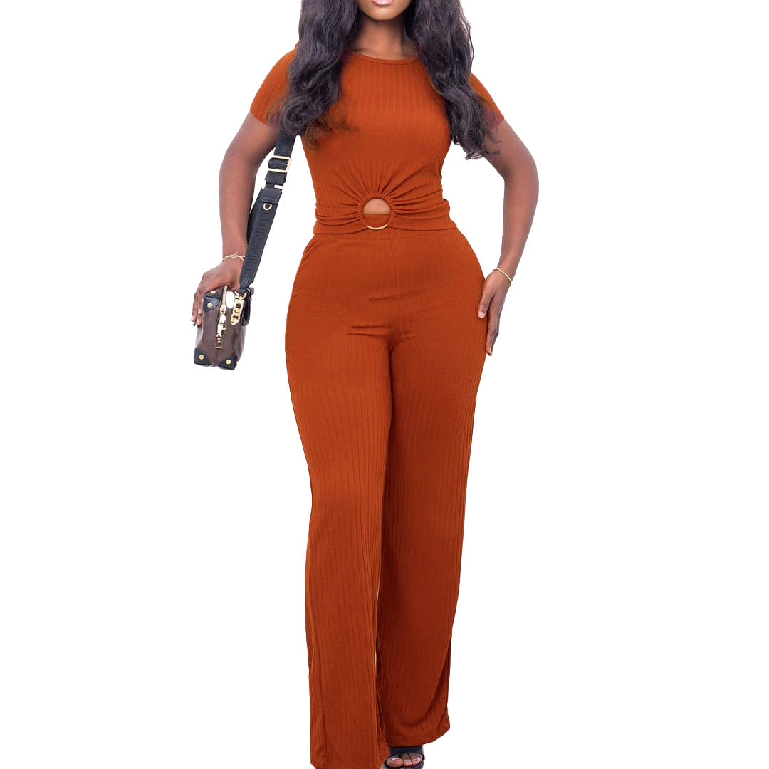 Dame elegant jumpsuit med rynker og trendy cut-out Stilla
