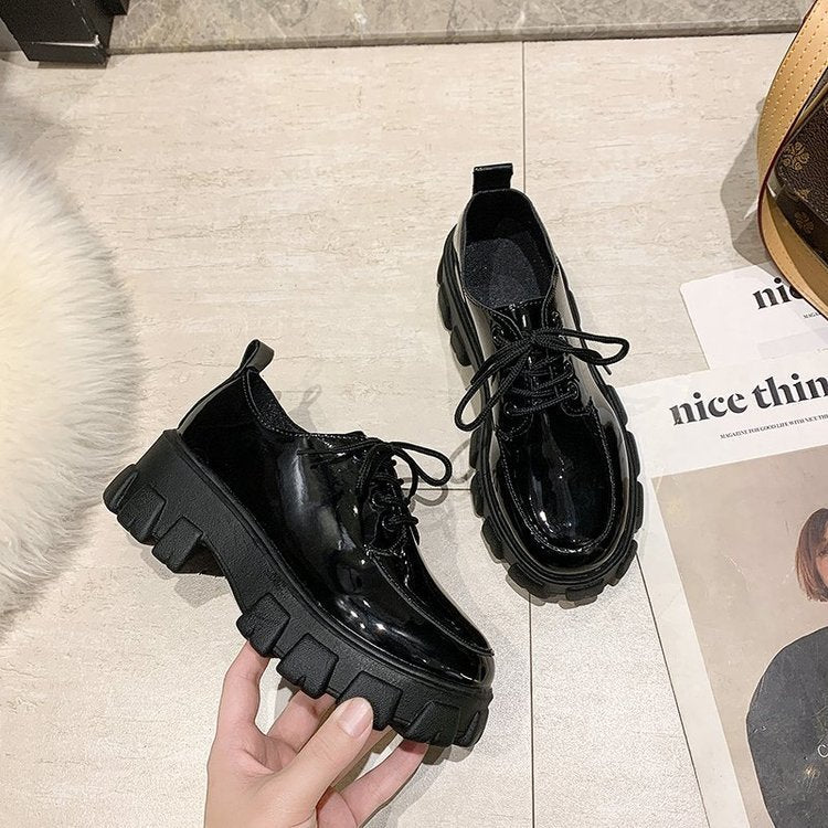 Dame Chunky Sneakers med robust profil og modevenligt overmateriale Stilla