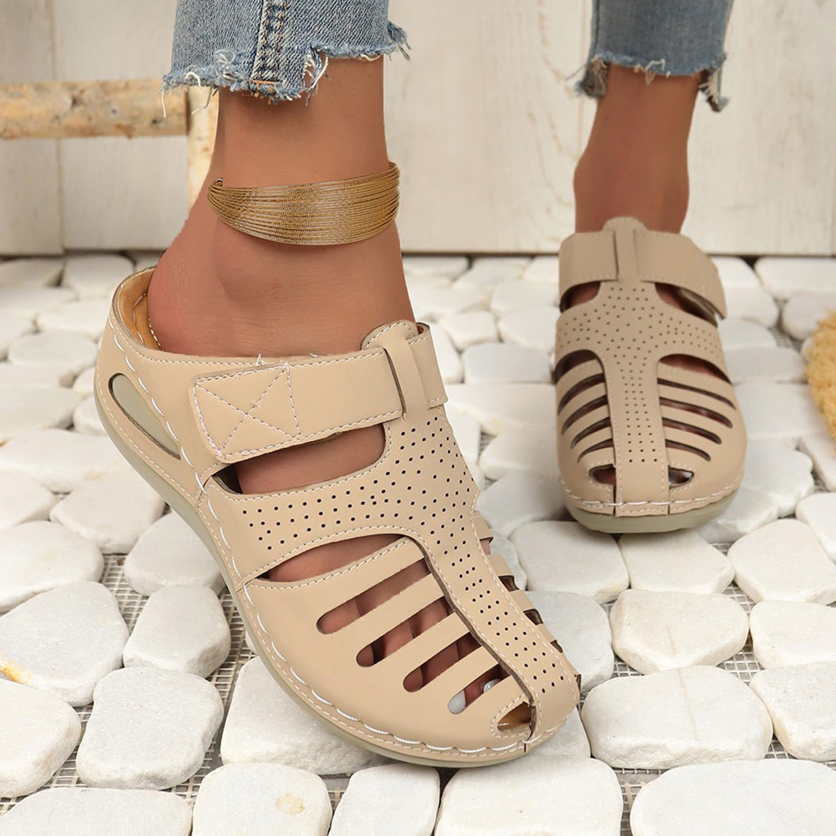 Dame Komfortable Sandaler med åndbare åbninger og justerbar rem Stilla