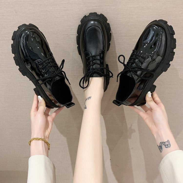 Dame Chunky Sneakers med robust profil og modevenligt overmateriale Stilla