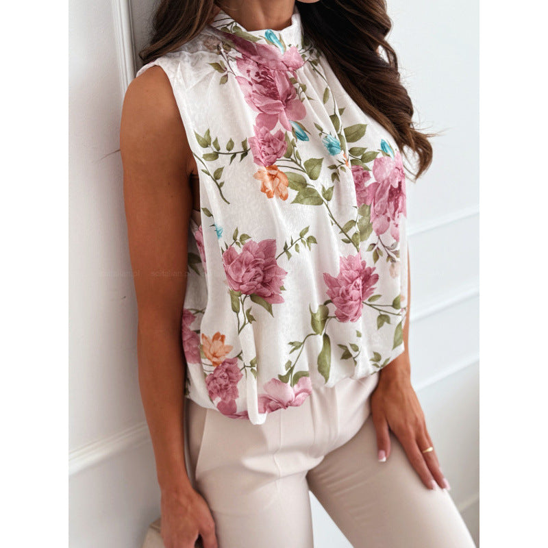 Dame elegant bluse med floral design og rynke-lignende krave Stilla