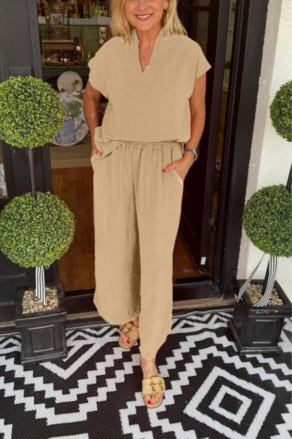 Dame jumpsuit med løs pasform og elegant V-udskæring Stilla
