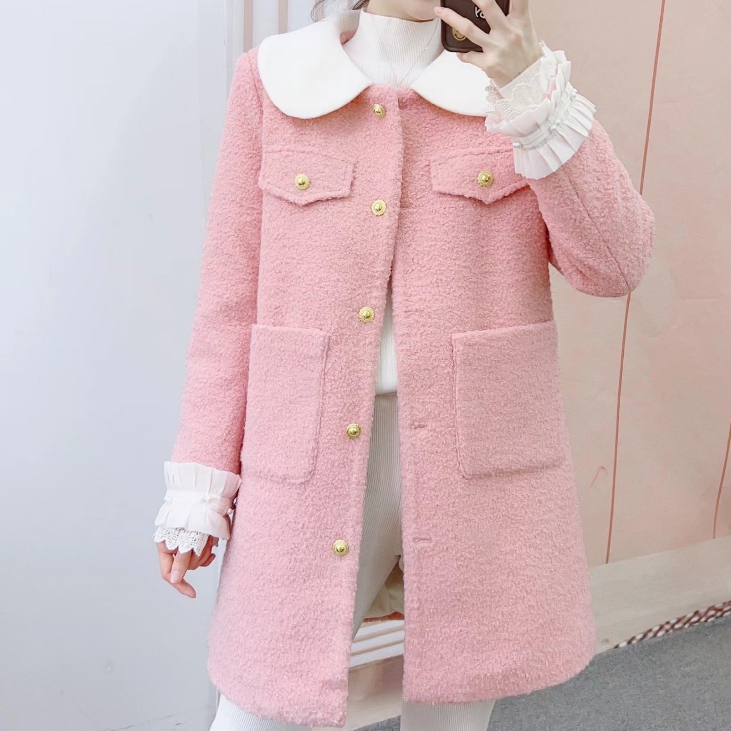 Dame elegant Boucle-jakke med smart krave og dekorative knapdetaljer Stilla