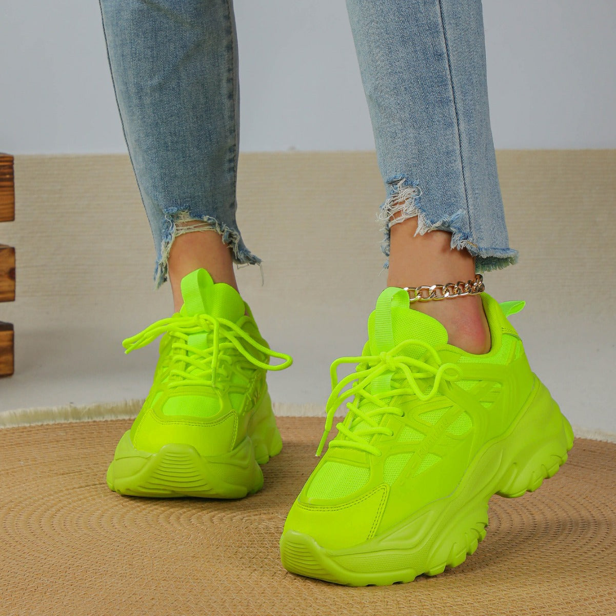 Dame Sporty løbesneakers med ergonomisk fodbund og skridsikker sål Stilla
