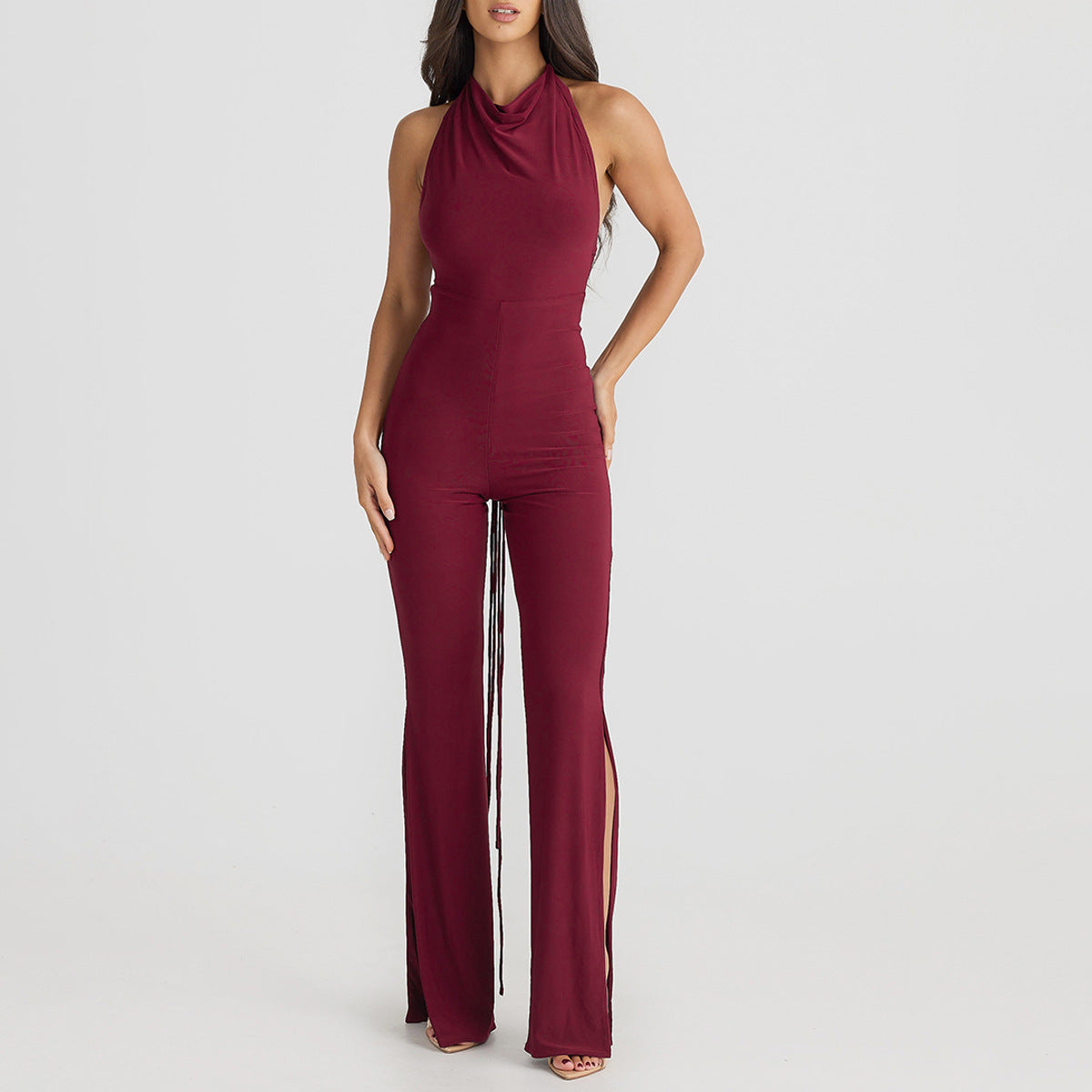 Dame elegant jumpsuit med skulderfri design og sideslidser Stilla