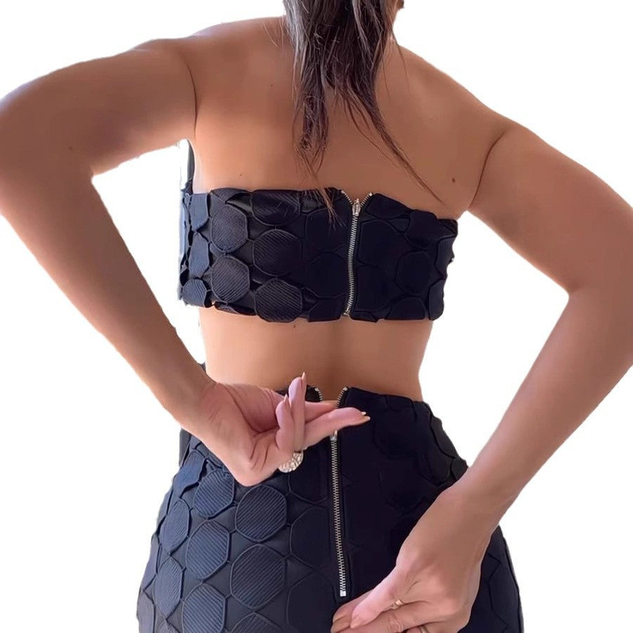 Dame Crop-Top og Midi-Nederdel Sæt med unikt Cut-Out-Design og raffinerede Detaljer Stiila
