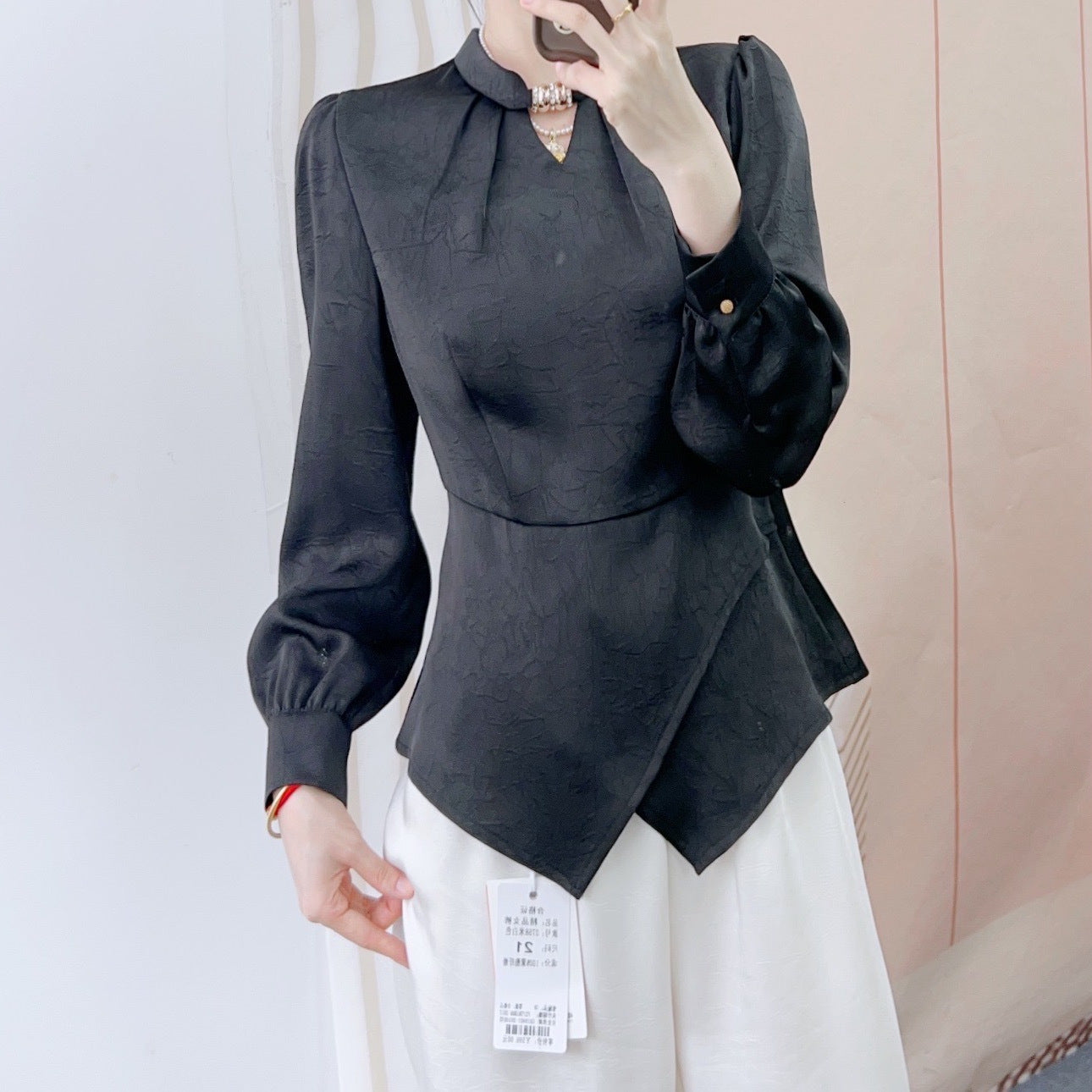 Dame Elegant Bluse med Volant og flot Turtle Neck Stilla