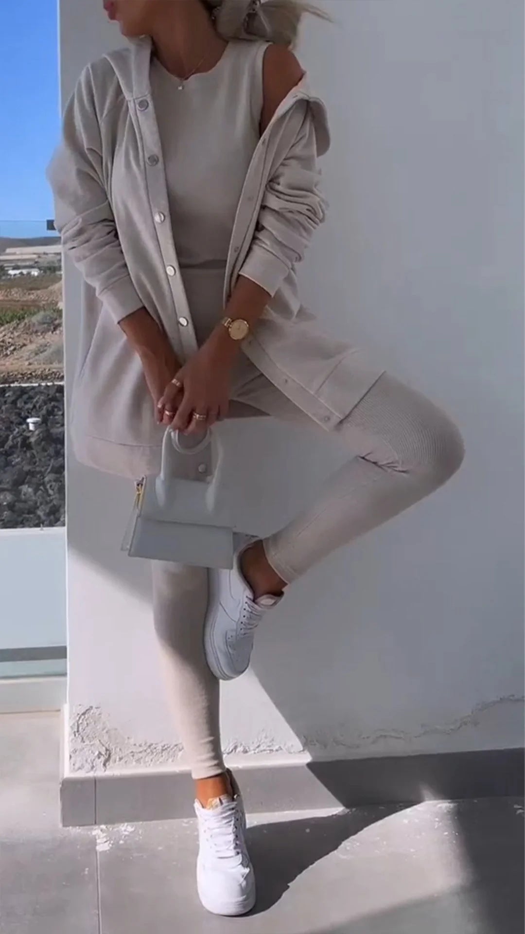 Dame Lækkert Lounge-sæt med oversized Cardigan og figursydde Leggings Stilla