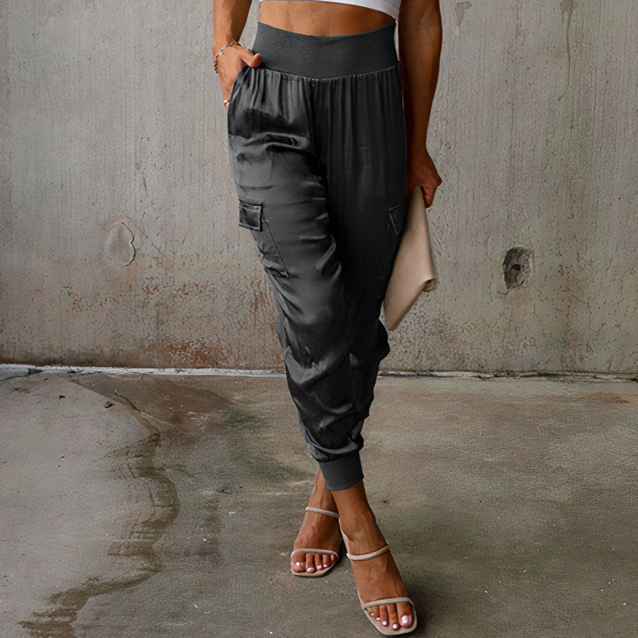 Stilla | Cargo Bukser Med Satin Glans