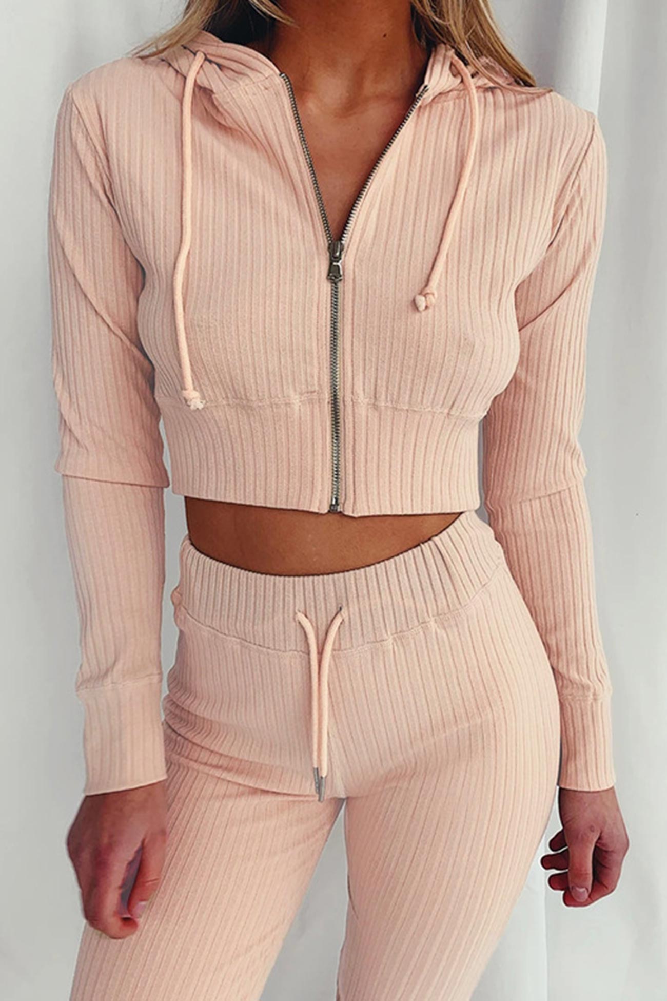 Stilla | Lange Jumpsuits Med Hættepullover Af Ribstrik