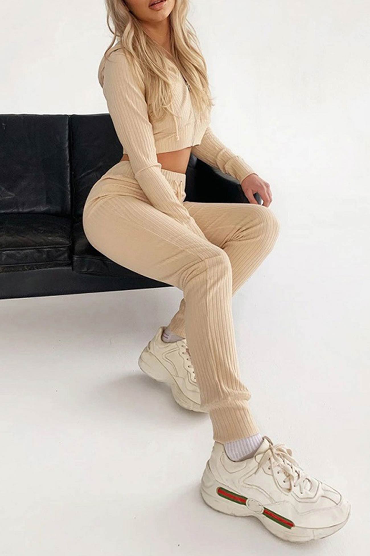Stilla | Lange Jumpsuits Med Hættepullover Af Ribstrik