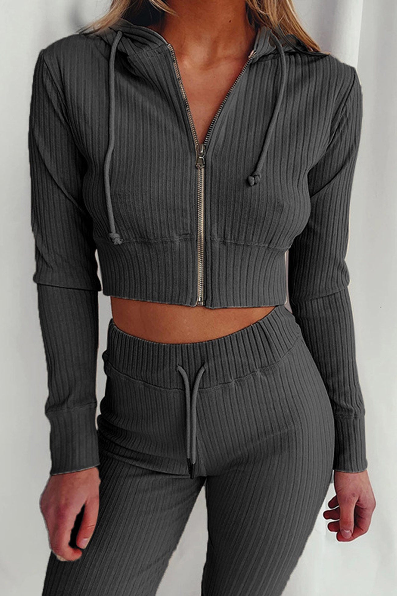 Stilla | Lange Jumpsuits Med Hættepullover Af Ribstrik