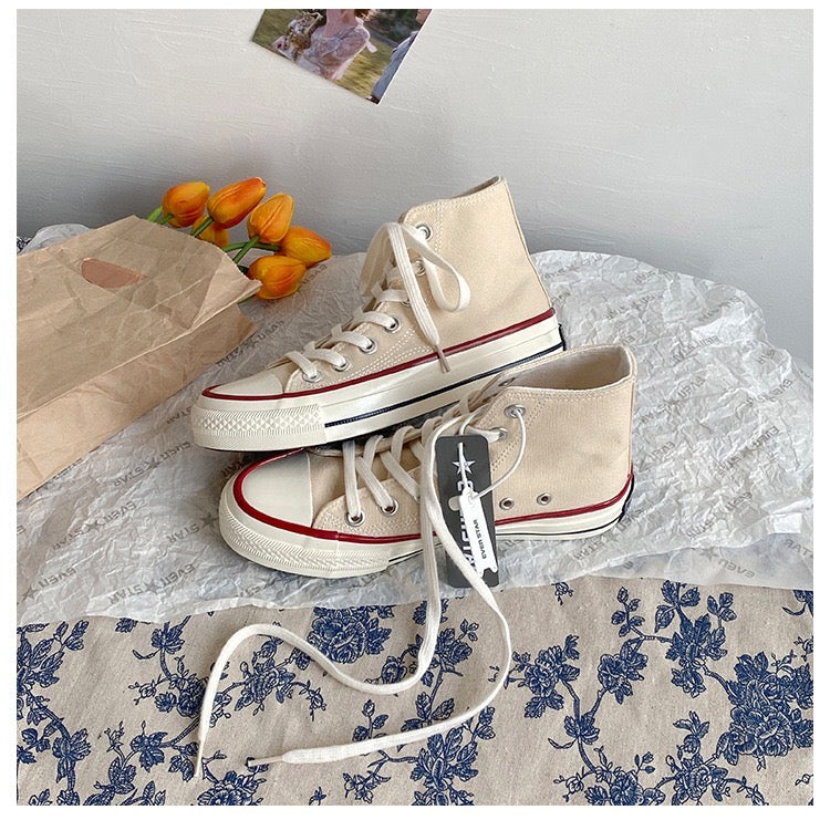 Stilla | Klassiske HighCut Canvas Sneakers til Kvinder