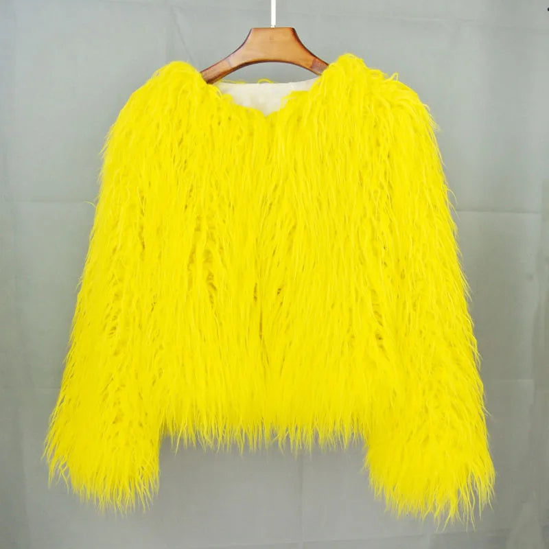 Stilla | Vibrant Unisex Festival Faux Fur Jakke