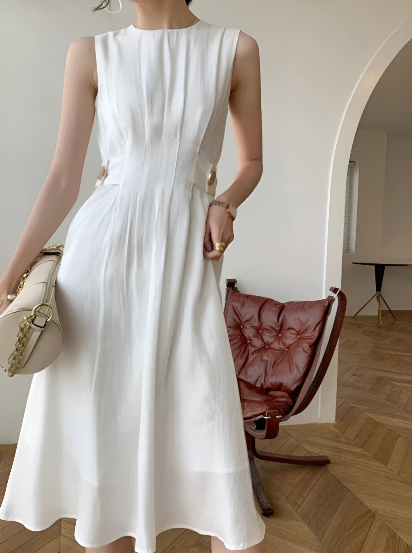 Stilla | Elegant Hvid Satin Kjole til Kvinder