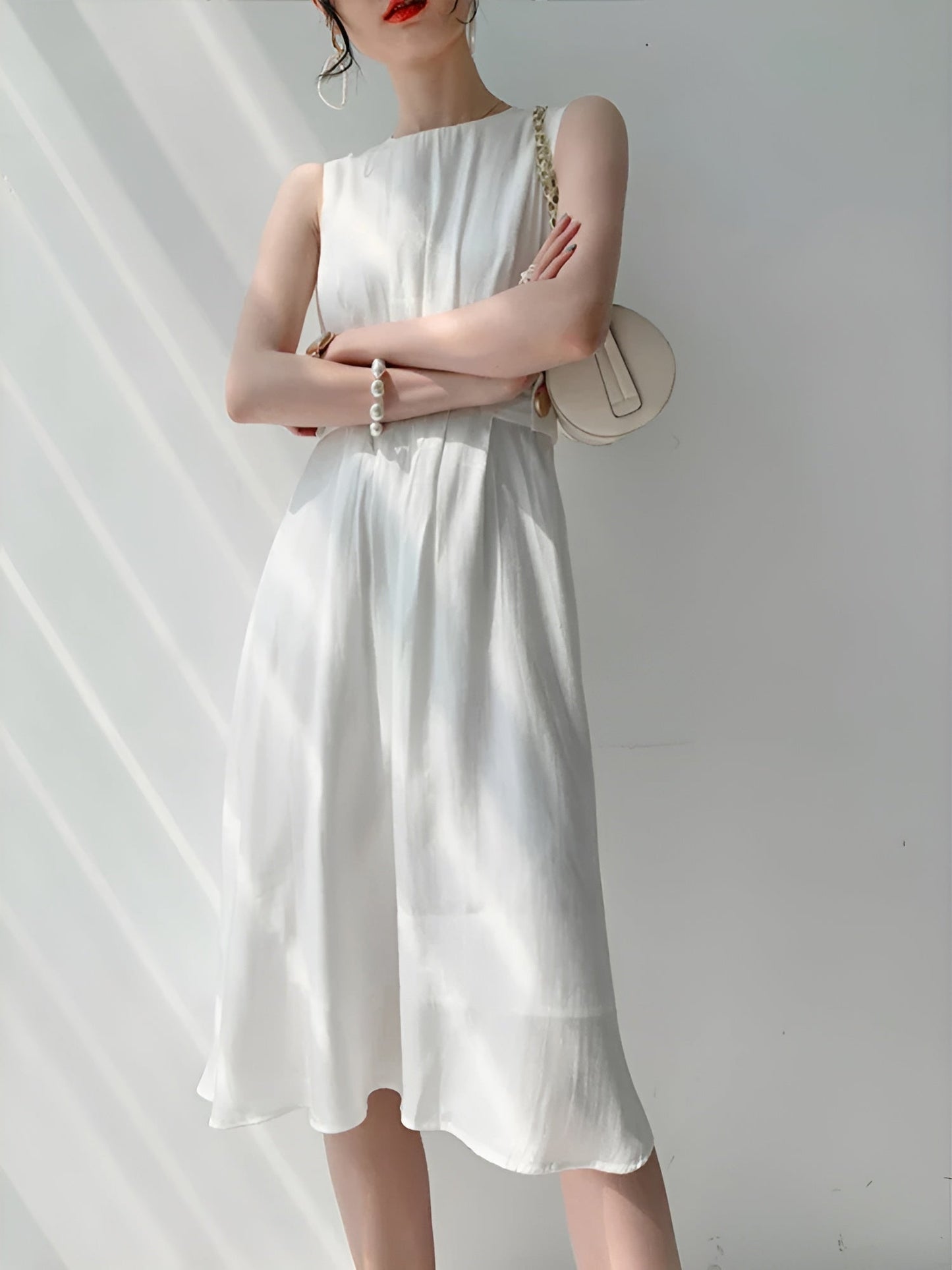 Stilla | Elegant Hvid Satin Kjole til Kvinder