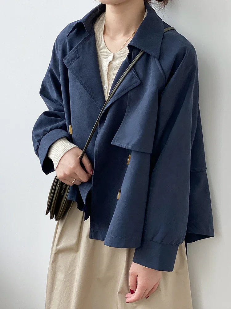 Stilla | Behagelig Og Oversize Trenchcoat Med Dobbelt Knaplukning