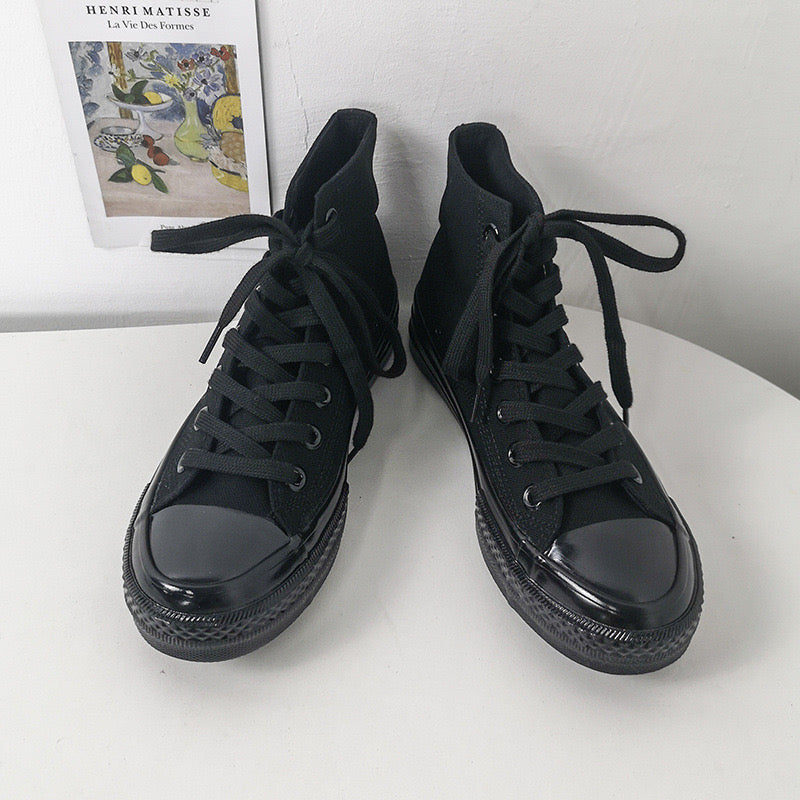 Stilla | Klassiske HighCut Canvas Sneakers til Kvinder