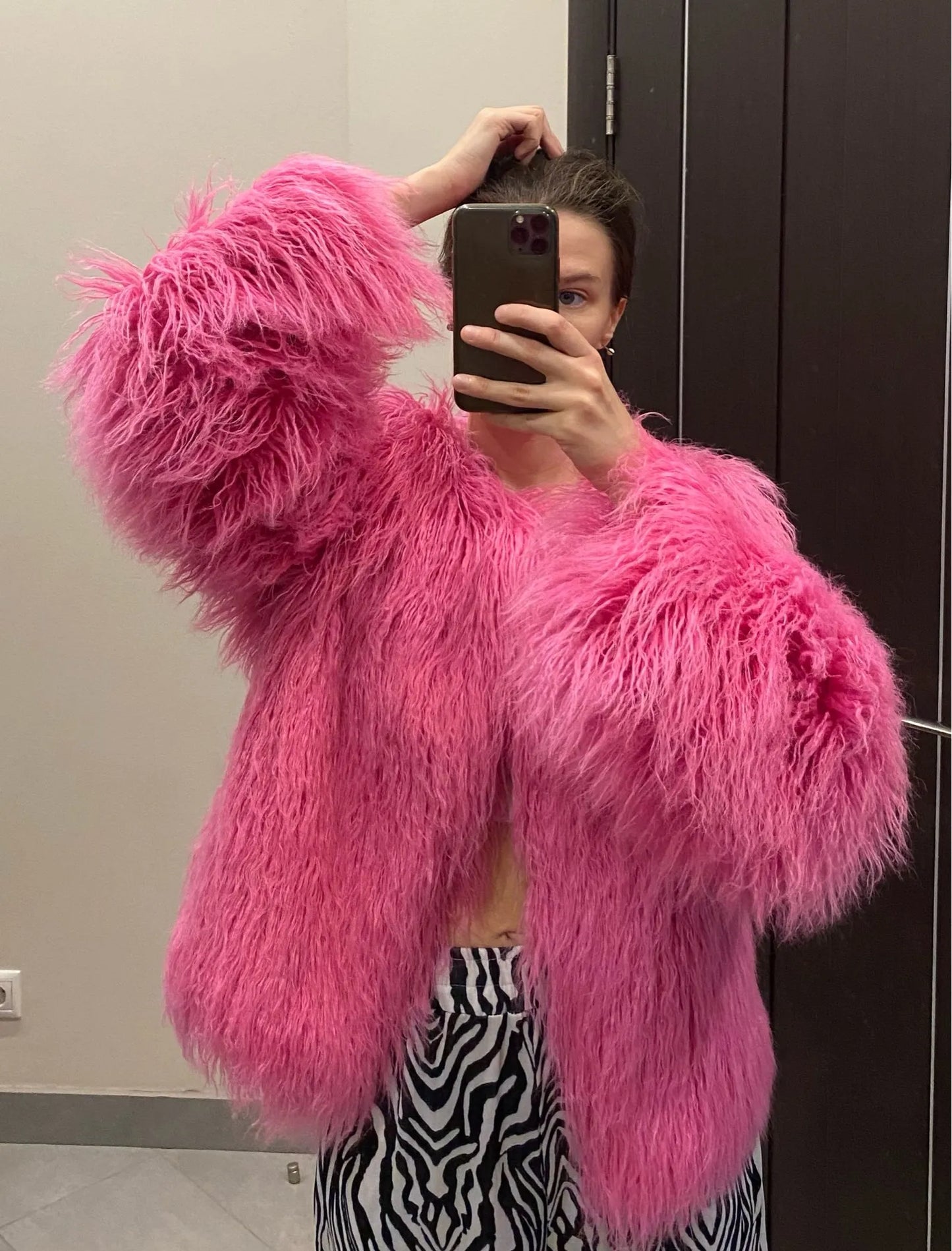 Stilla | Vibrant Unisex Festival Faux Fur Jakke