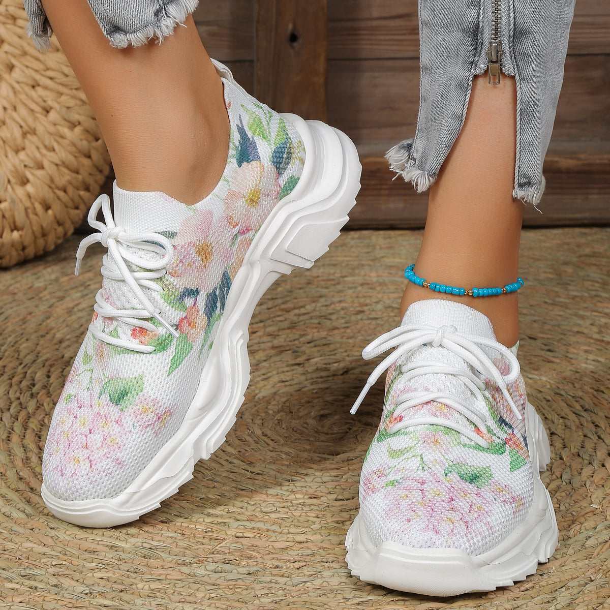 Stilla | Åndbare Ortodontiske Sneakers Med Snørebånd Og Blomster Mønster